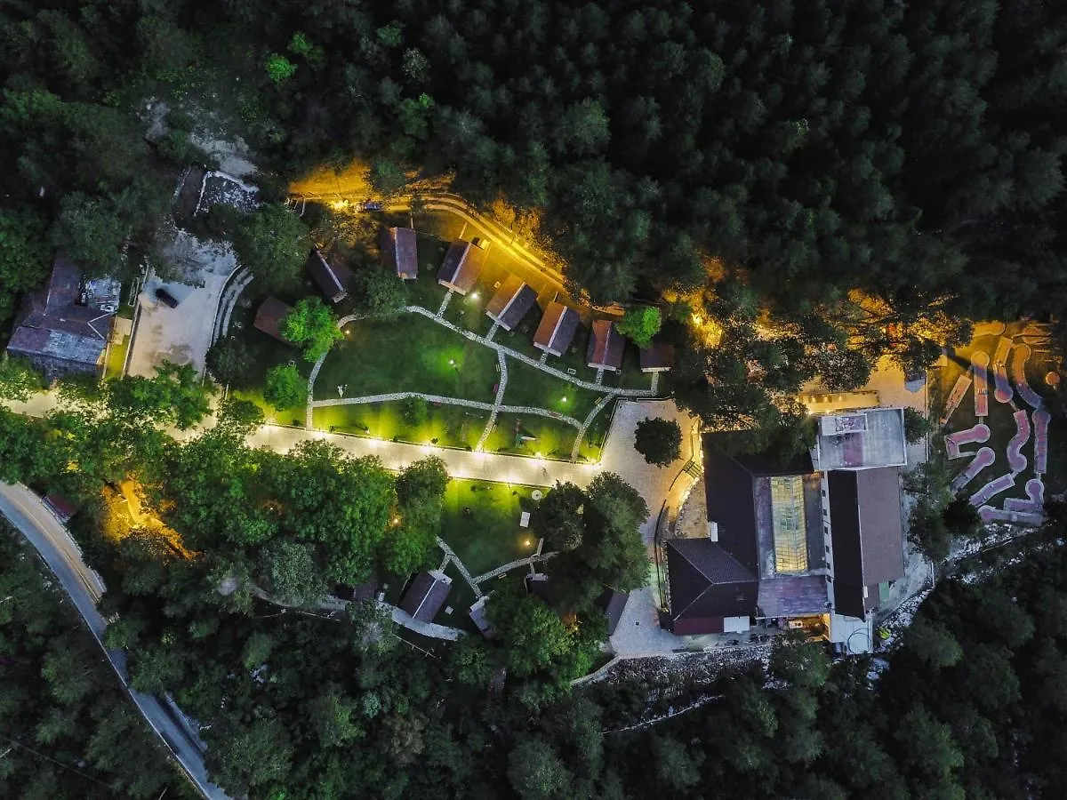 **** Ośrodek wypoczynkowy Te'Dreri - Llogora Tourist Village Dhërmi Albania