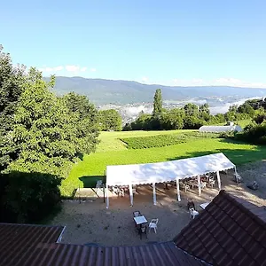 https://gite-auberge-edelweiss.hotels-rhonealpes.com