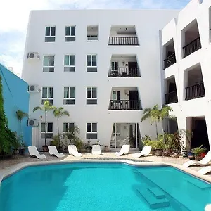 *** Hotel Berny México